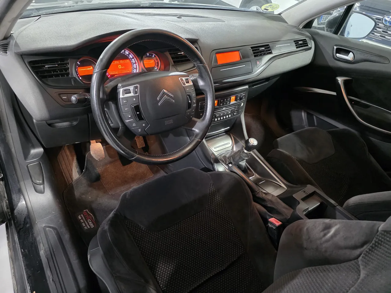 Citroën C5 1.6HDI PREMIER 2009 en Arganda del Rey – foto 12