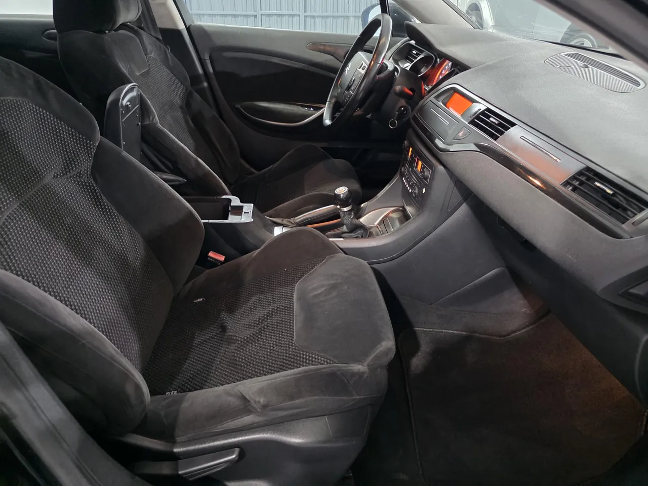 Citroën C5 1.6HDI PREMIER 2009 en Arganda del Rey – foto 9