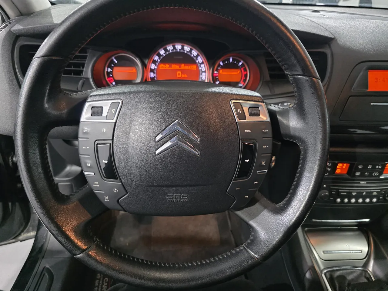 Citroën C5 1.6HDI PREMIER 2009 en Arganda del Rey – foto 8