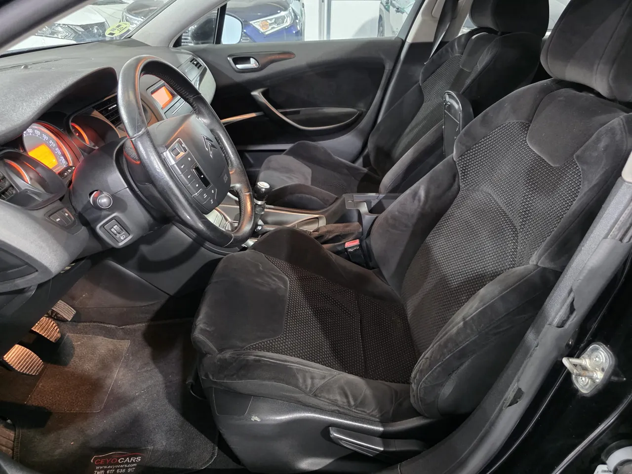 Citroën C5 1.6HDI PREMIER 2009 en Arganda del Rey – foto 5