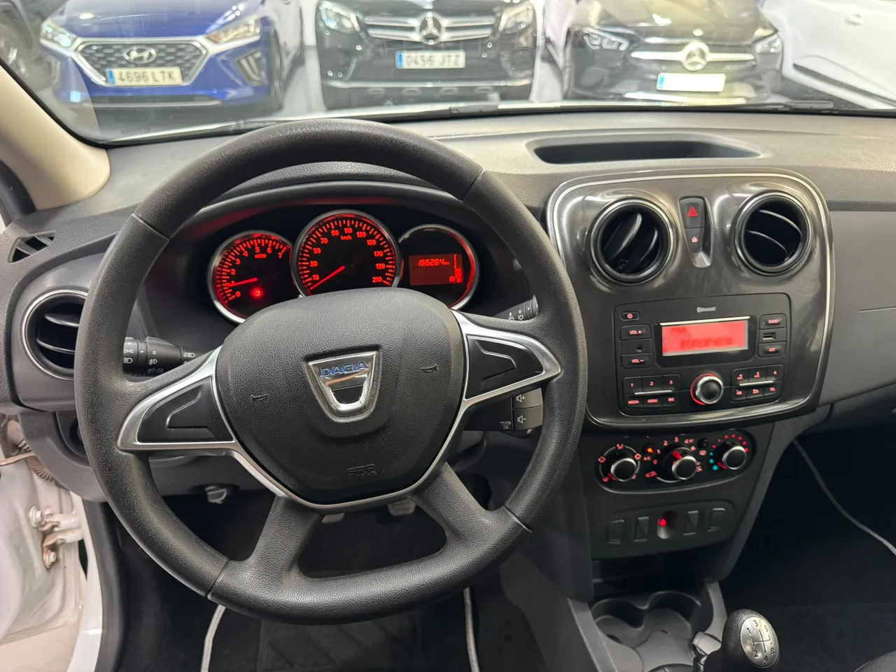 Dacia Sandero 1.5 BlueDCI Comfort 95 CV 2020 en Arganda del Rey – foto 17