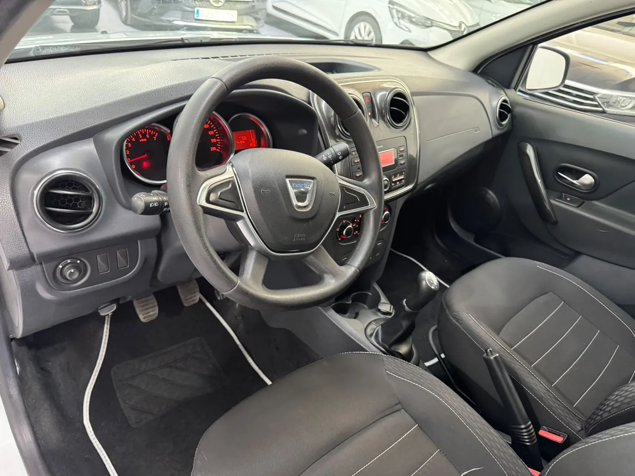 Dacia Sandero 1.5 BlueDCI Comfort 95 CV 2020 en Arganda del Rey – foto 20