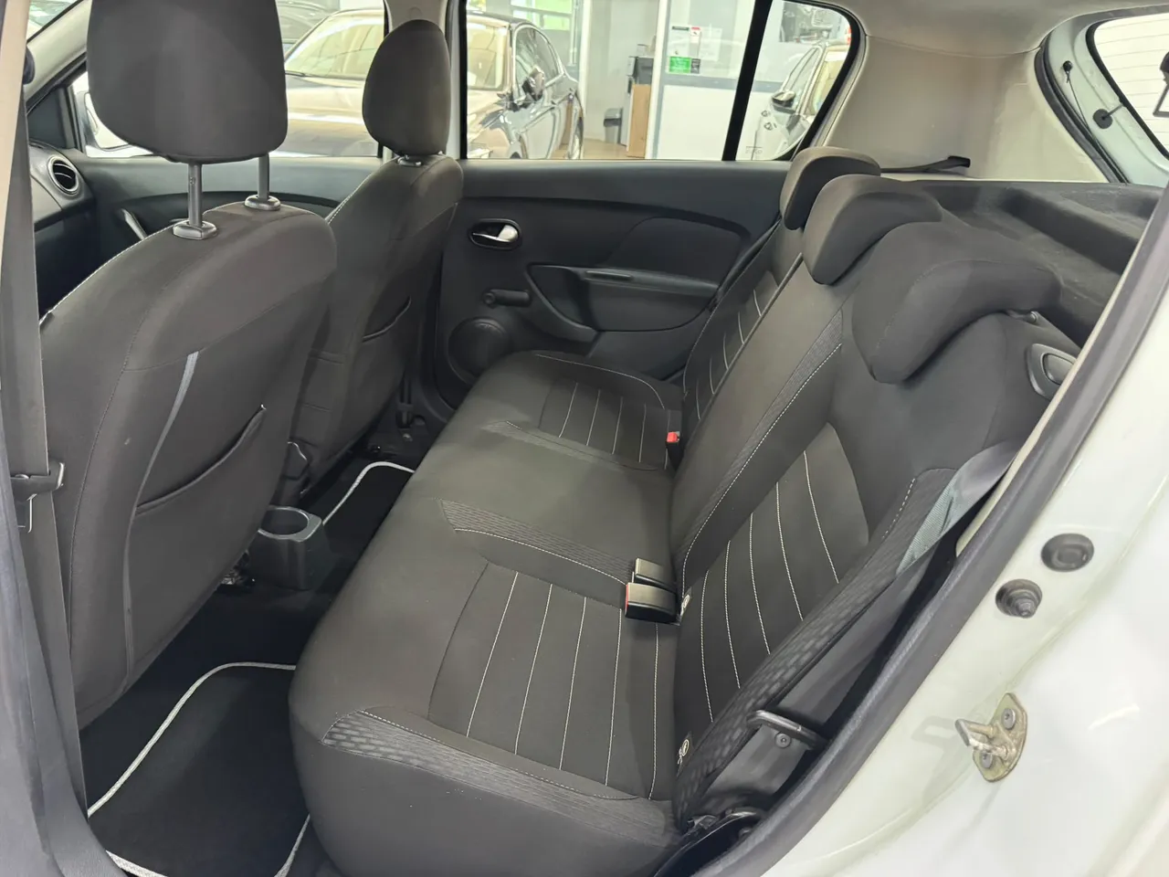 Dacia Sandero 1.5 BlueDCI Comfort 95 CV 2020 en Arganda del Rey – foto 12