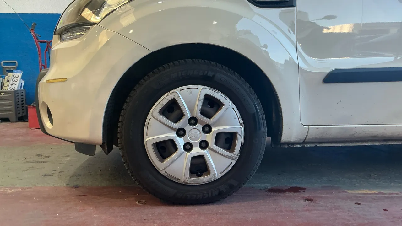 Kia Soul 1.6 DIVA 124 CV 2010 en Arganda del Rey – foto 11