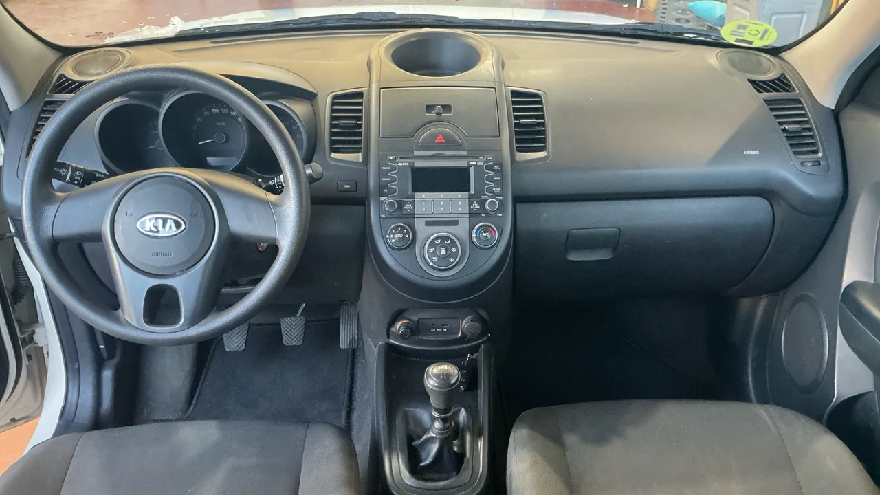 Kia Soul 1.6 DIVA 124 CV 2010 en Arganda del Rey – foto 6