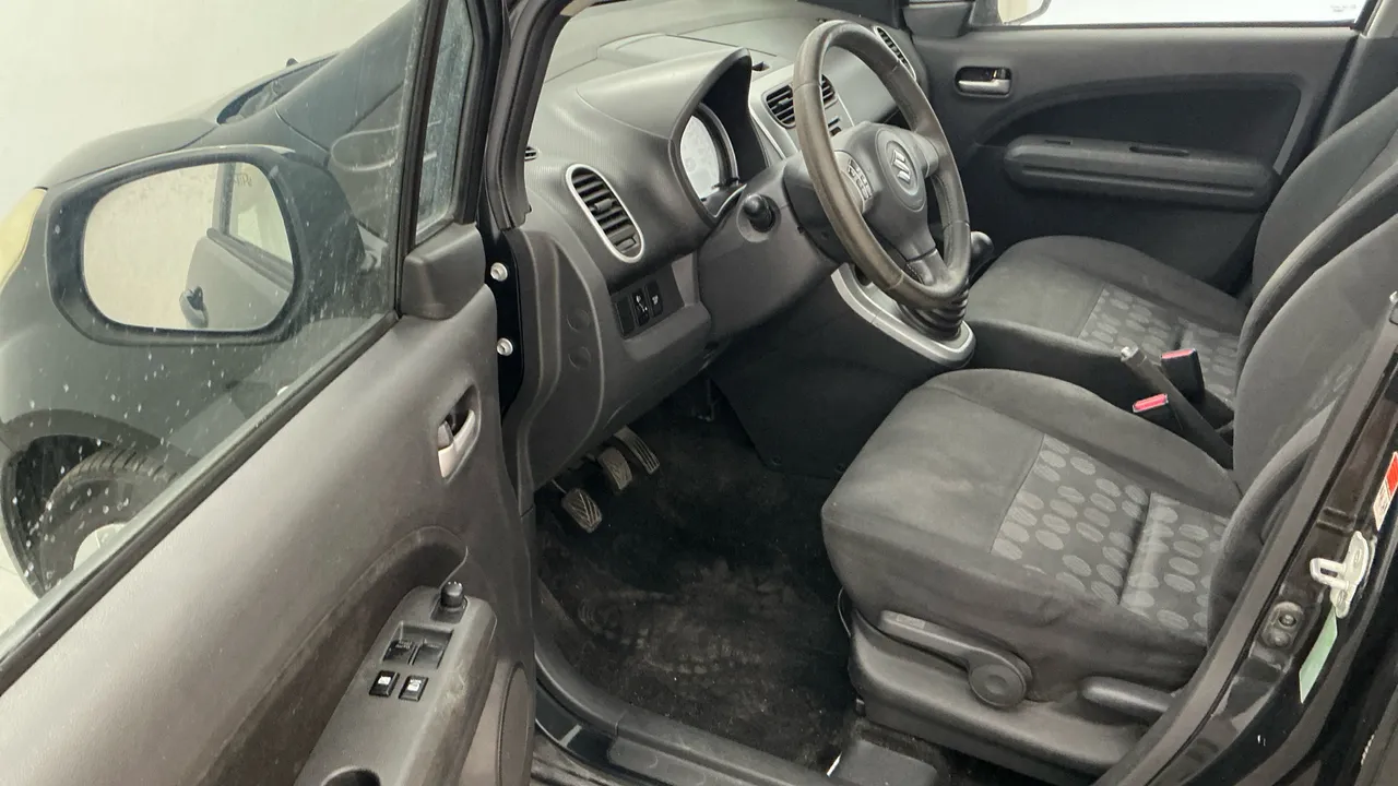 Suzuki Splash 1.0 GL 65 CV 2009 en Arganda del Rey – foto 6
