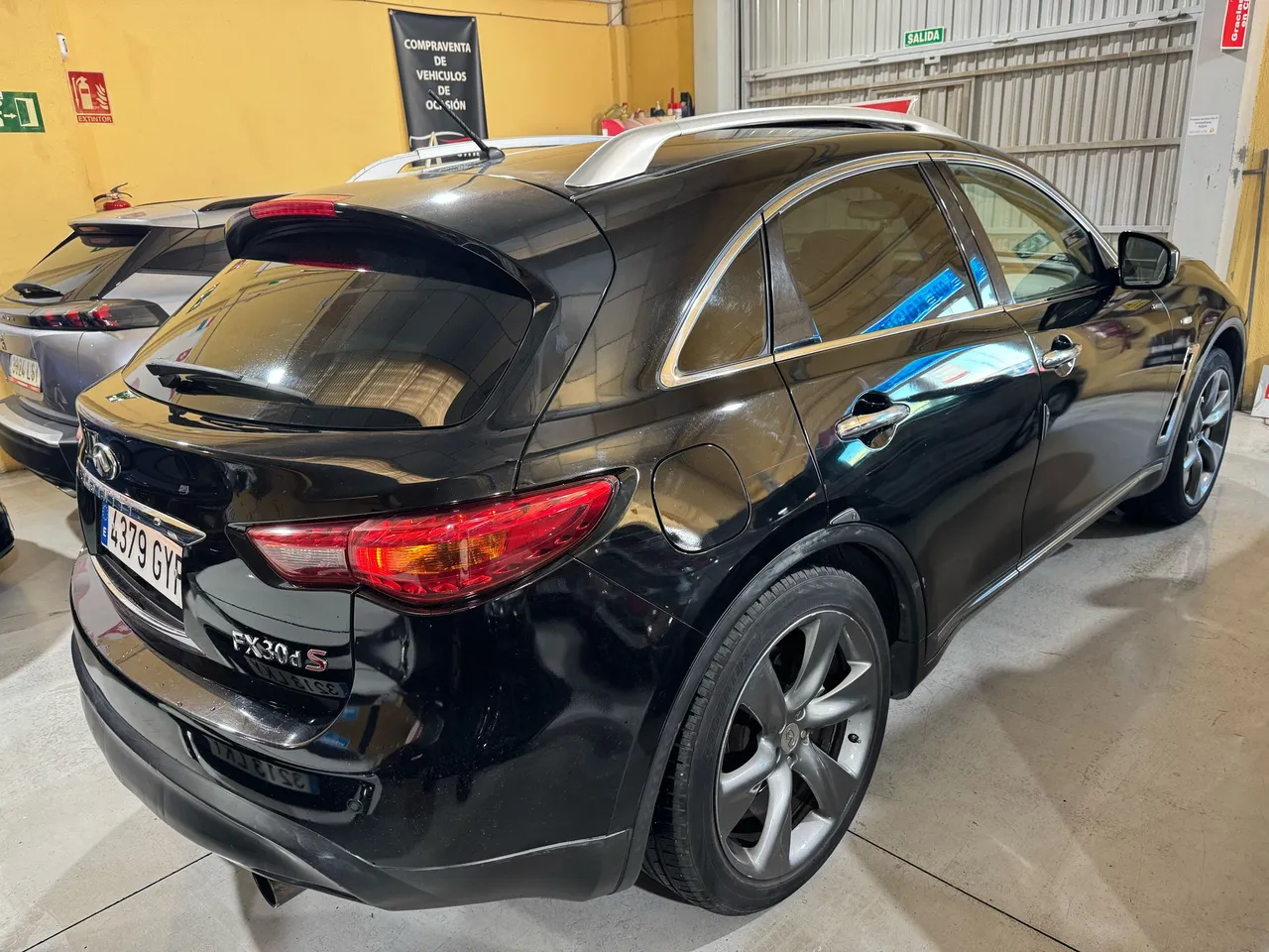 Infiniti FX 3.0D V6 S PREMIUM AWD AUTO 239CV 2010 en Arganda del Rey – foto 7