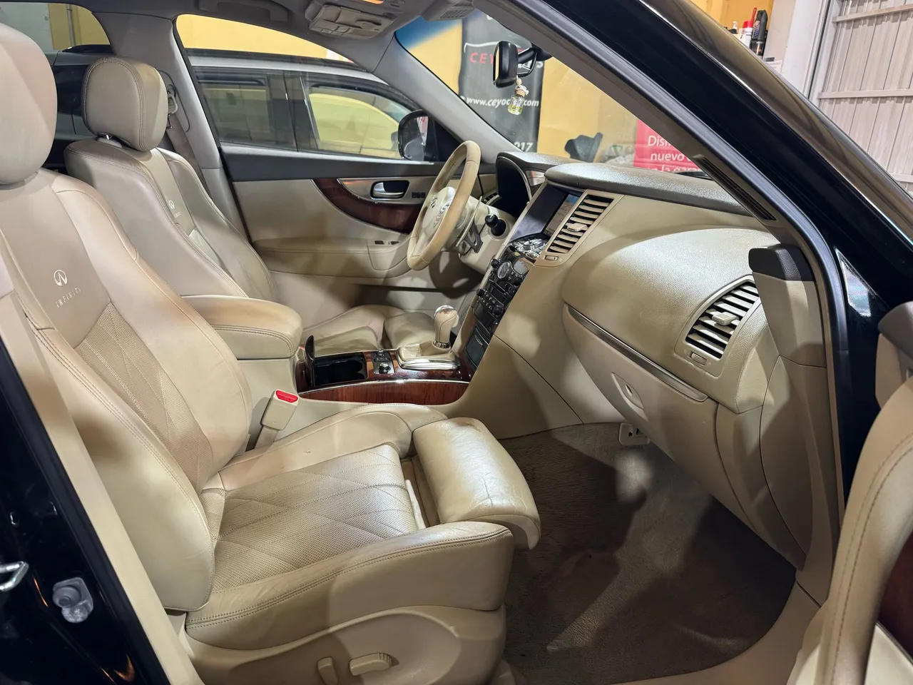 Infiniti FX 3.0D V6 S PREMIUM AWD AUTO 239CV 2010 en Arganda del Rey – foto 6