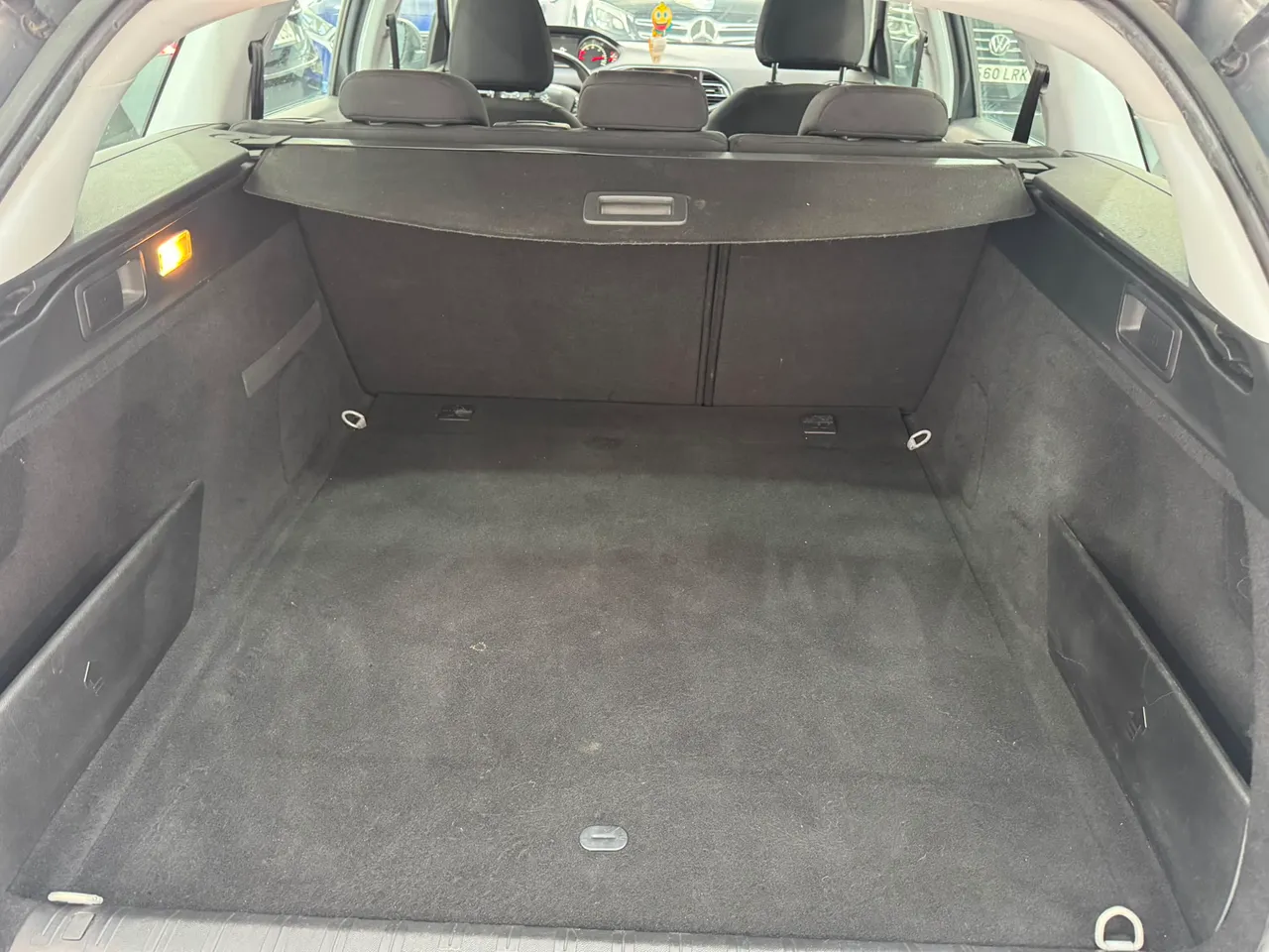 Peugeot 308 SW 1.6E-HDI ACTIVE 116 CV 2015 en Arganda del Rey – foto 14