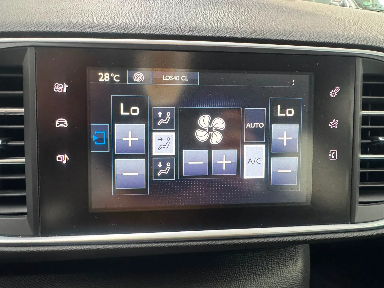 Peugeot 308 SW 1.6E-HDI ACTIVE 116 CV 2015 en Arganda del Rey – foto 19